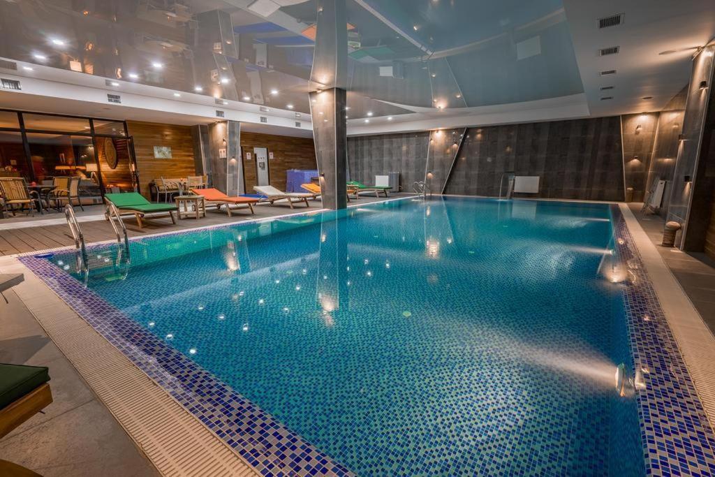 Gudauri Atrium Redco Apartment ภายนอก รูปภาพ